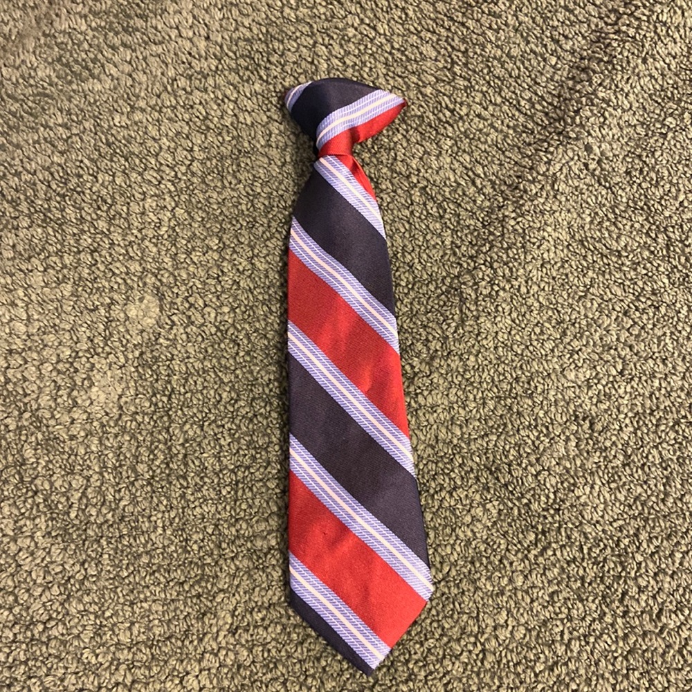 Boys tie